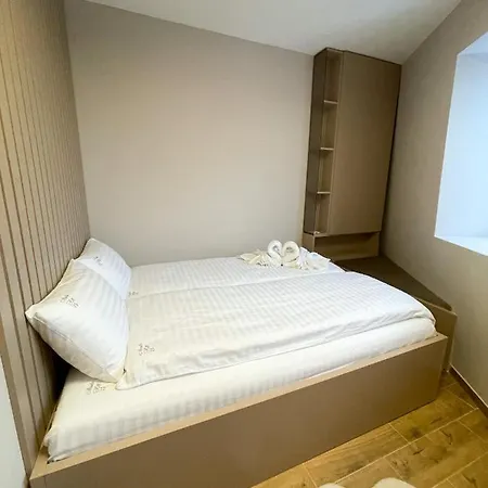 Apartament Nivalis Hill 23 *